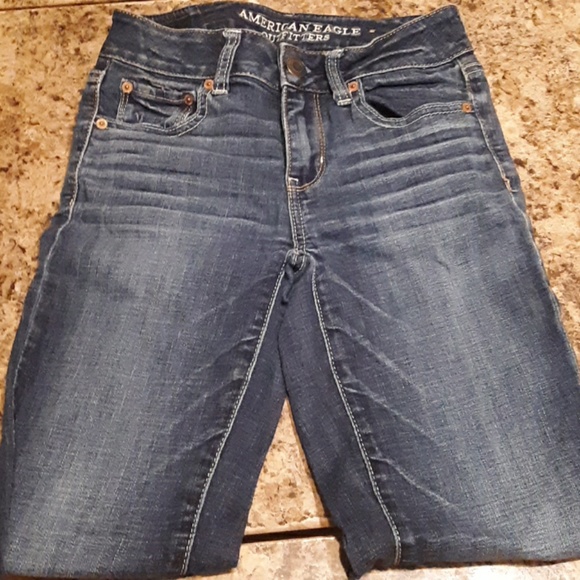 Jeans - Picture 1 of 2